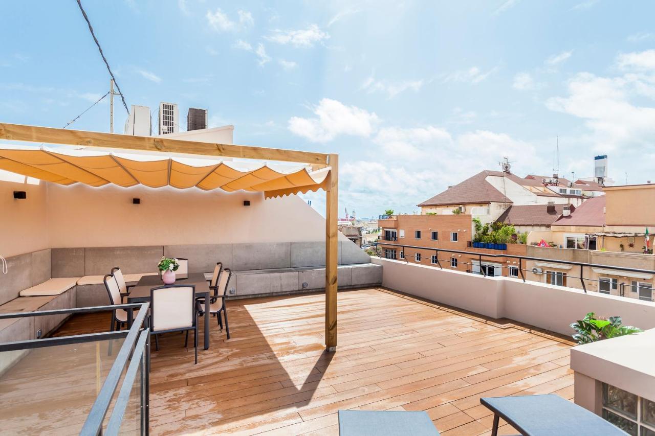 Puerto Beach Suites Valencia Exterior foto